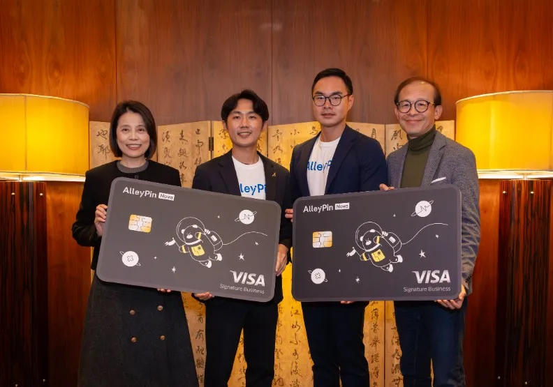 AlleyPin 與遠東商銀 Bankee 攜手推出 AlleyPin Nova 聯名信用卡，AlleyPin、遠東商銀與 Visa 代表共同出席，展現 MedTech × FinTech 在醫療產業的合作進展。翔評互動提供