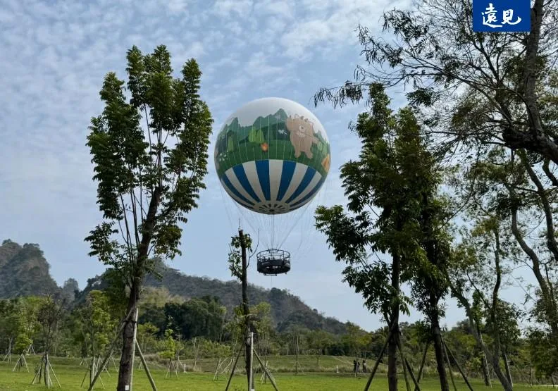 薰衣草森林推出「高空氦氣球」，企圖在國旅寒冬中殺出重圍。黃菁慧攝