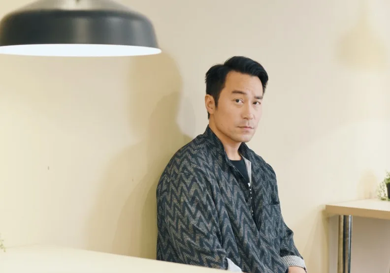 張孝全在《深度安靜》演出非常精湛，他也因此角色入圍金馬影帝。魯皓平攝