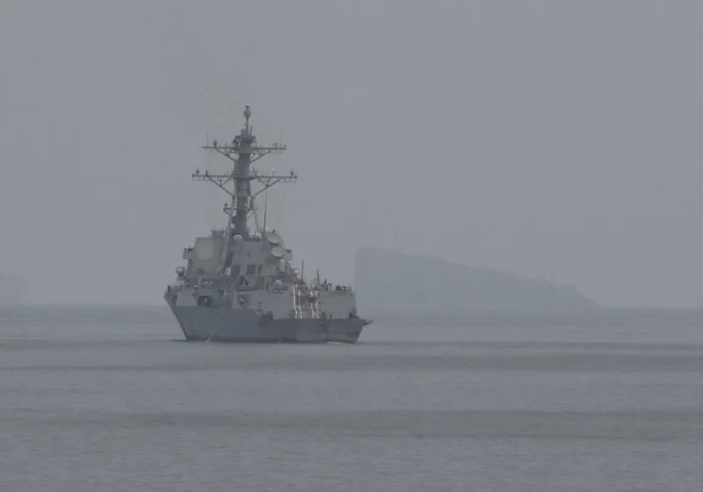 美國封鎖荷姆茲海峽，引爆地緣政治風險升溫。取自X@CENTCOM