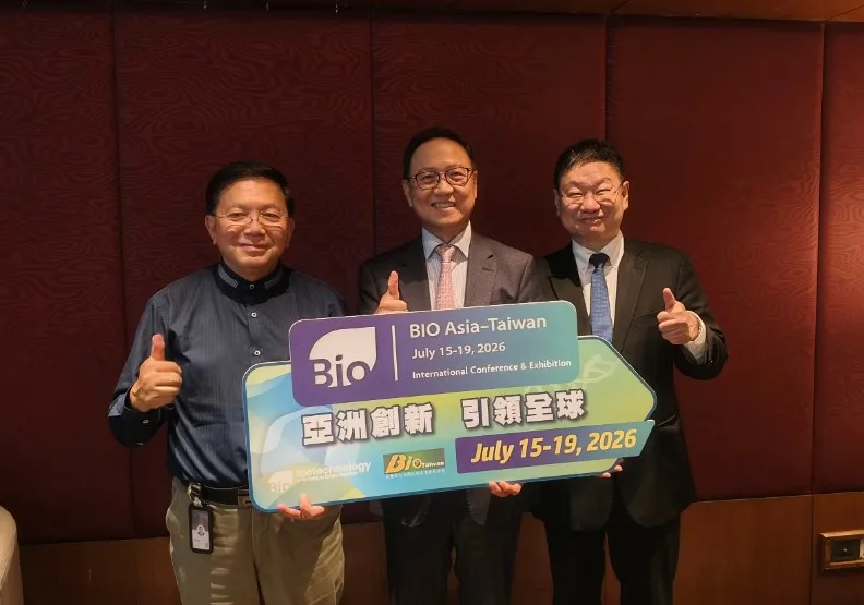 亞洲生技大會將於7月登場，圖左為主席李鍾熙，理事長劉理成（左），秘書長林治華（右）。段詩潔攝