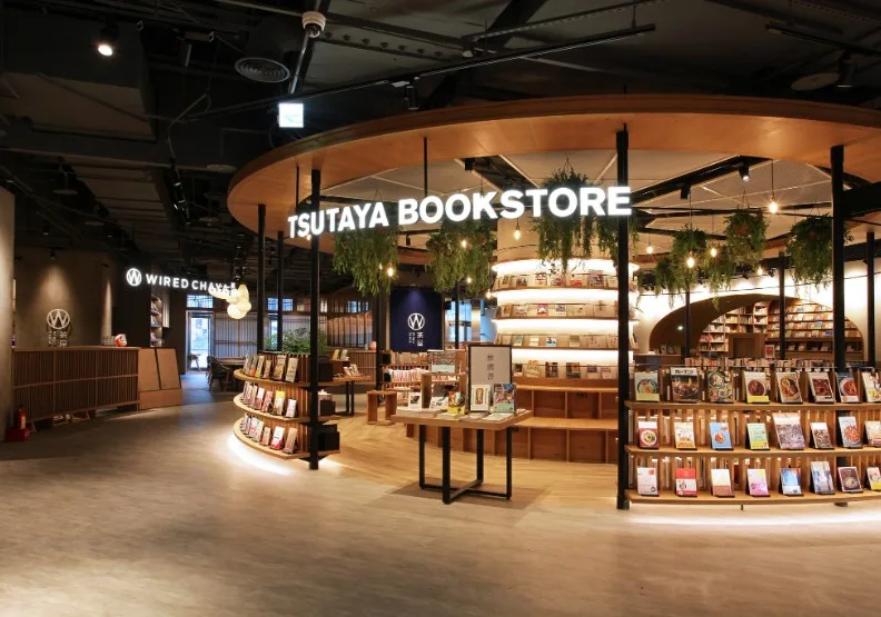 有日本最美書店之稱的「蔦屋書店」。取自臉書@TSUTAYA BOOKSTORE TAIWAN