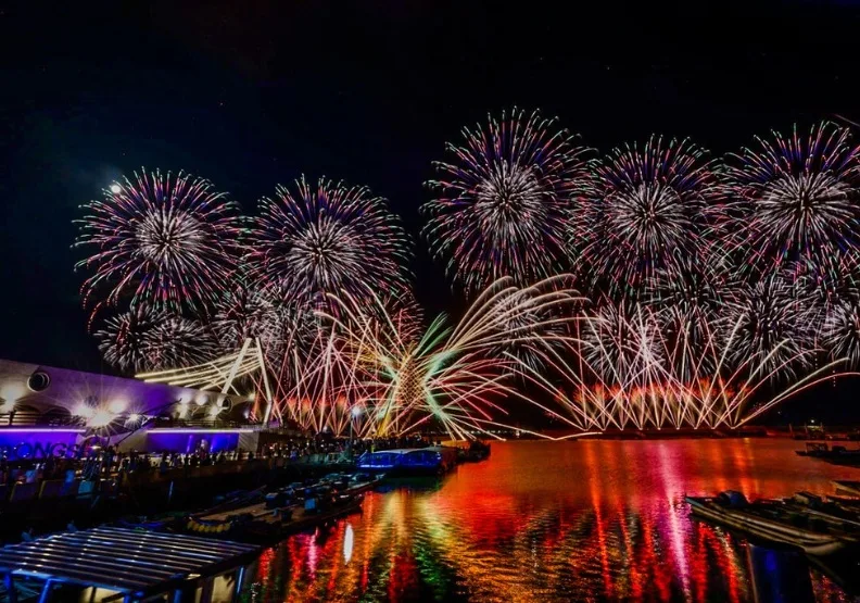 嘉義縣今年將施放長達480秒的海上煙火秀。嘉義縣政府提供。