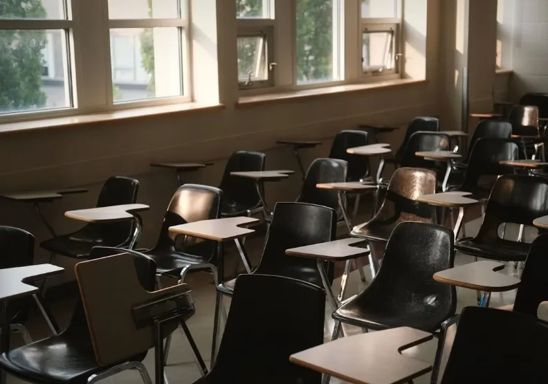 《17歲我希望知道的升學和人生真相》／僅為情境圖，取自unsplash