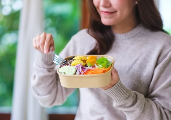 168斷食怎麼吃才有效？營養師教你用菜肉飯圓盤搞懂食物分量，瘦身不挨餓