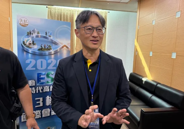 記憶體「不缺貨」？潘健成：AI搶產能，PC明年恐再砍25%