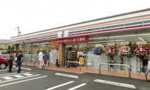 日本7-11超大型店開幕 全新店內配置邁向超市化！