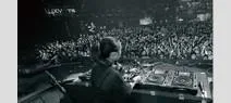 DJ ，為情緒說故事的人