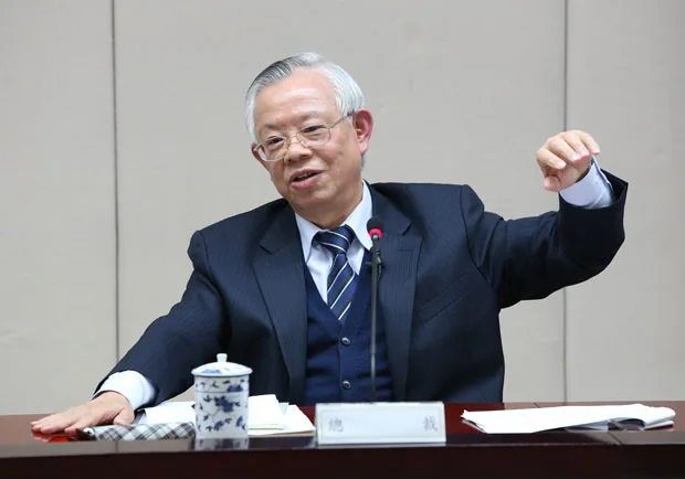 全球經濟充滿不確定性，12A總裁喊了三次「天佑XX」