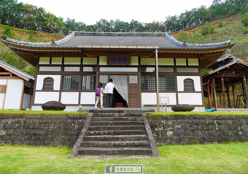 外國和尚會念經!到秘境禪寺體驗坐禪、誦經、茶道_img_6